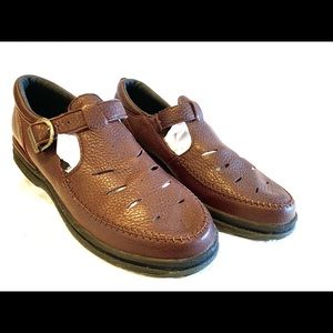 Leather like-new ROCKPORT Mary-Jane Loafers Sz 10